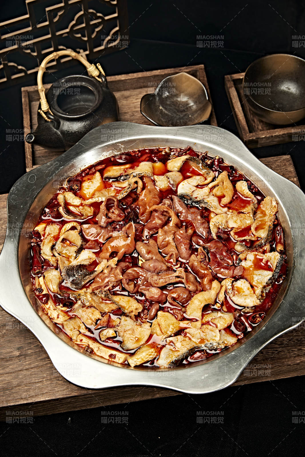 川味麻辣牛蛙香辣牛蛙干锅牛蛙肥肠牛蛙图片