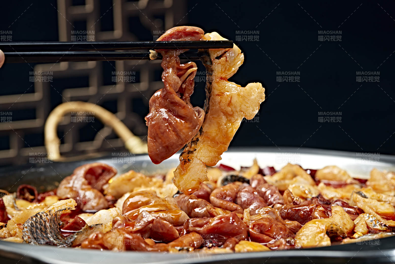 川味麻辣牛蛙香辣牛蛙干锅牛蛙肥肠牛蛙图片