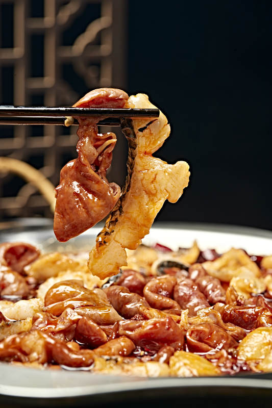 川味麻辣牛蛙香辣牛蛙干锅牛蛙肥肠牛蛙图片