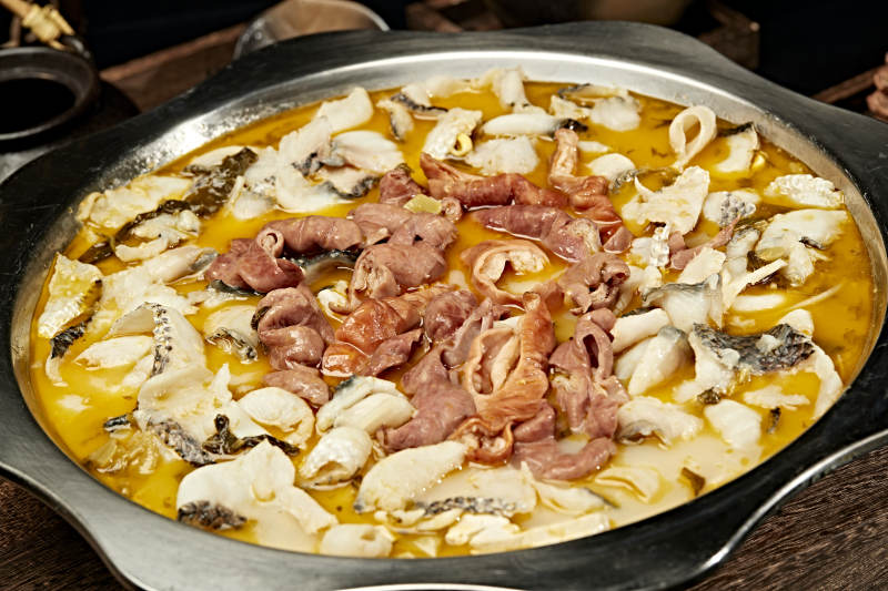 川味麻辣牛蛙香辣牛蛙干锅牛蛙肥肠牛蛙图片