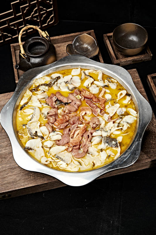 川味麻辣牛蛙香辣牛蛙干锅牛蛙肥肠牛蛙图片