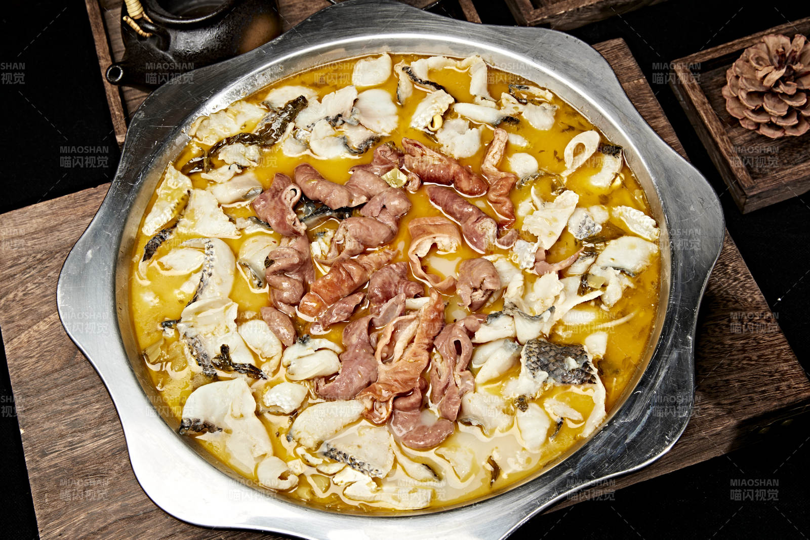 川味麻辣牛蛙香辣牛蛙干锅牛蛙肥肠牛蛙图片