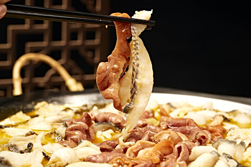 川味麻辣牛蛙香辣牛蛙干锅牛蛙肥肠牛蛙图片