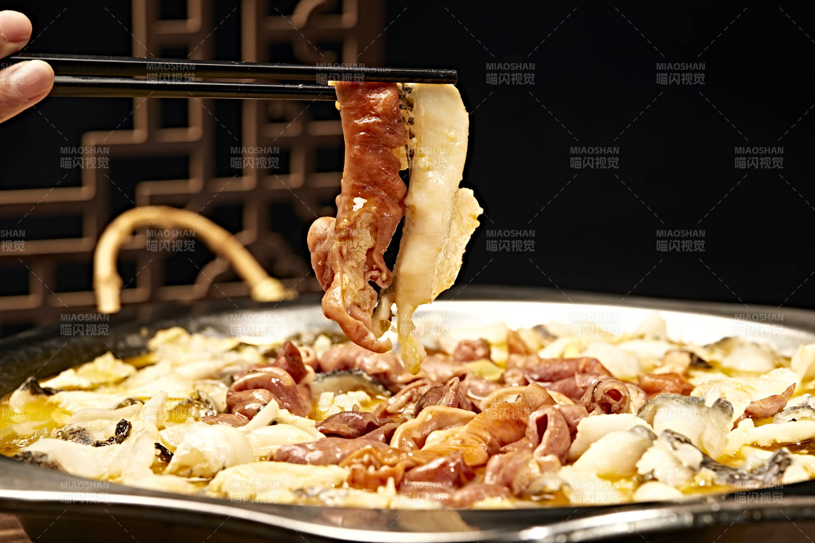 川味麻辣牛蛙香辣牛蛙干锅牛蛙肥肠牛蛙图片