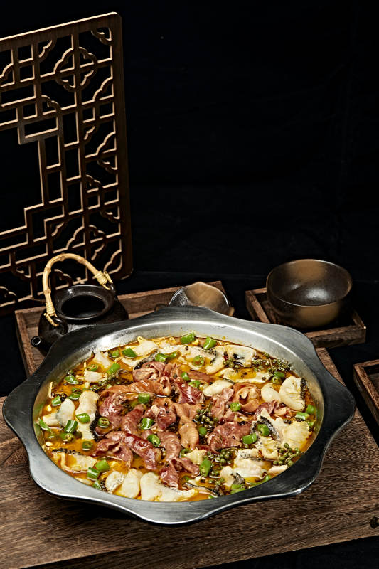 川味麻辣牛蛙香辣牛蛙干锅牛蛙肥肠牛蛙图片