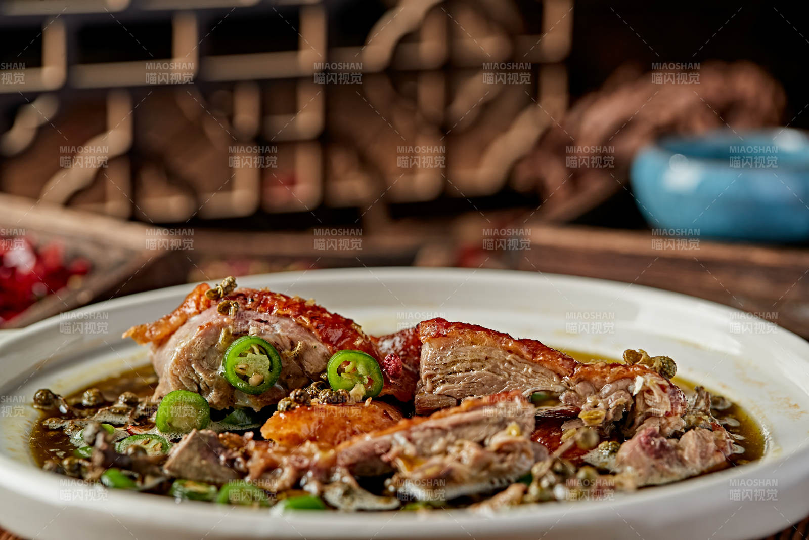 砂锅藤椒椒麻炖老鸭图片