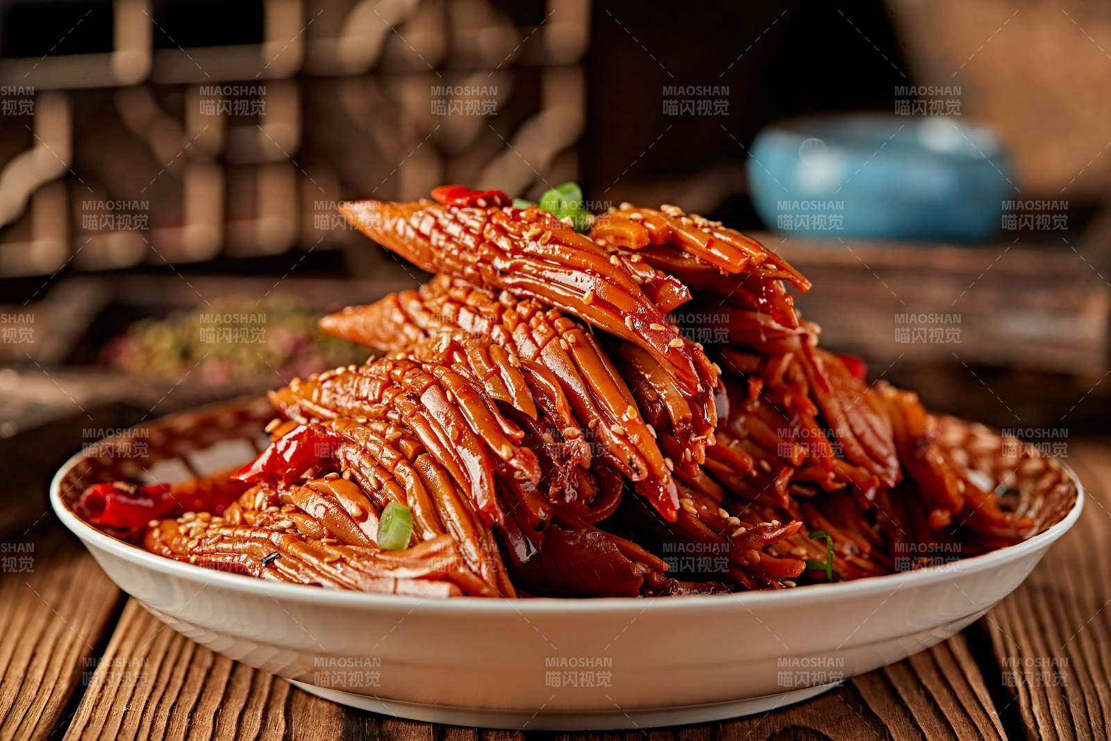 红油香辣火箭鱿鱼身图片