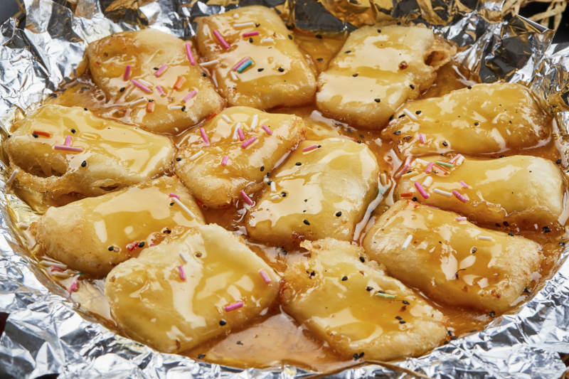 木托铁板蜜汁奶豆腐切片图片