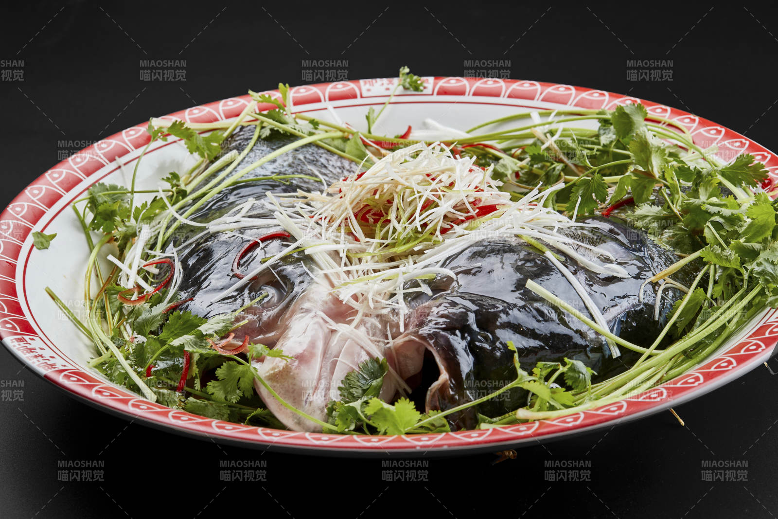 生鲜野生大鱼头图片