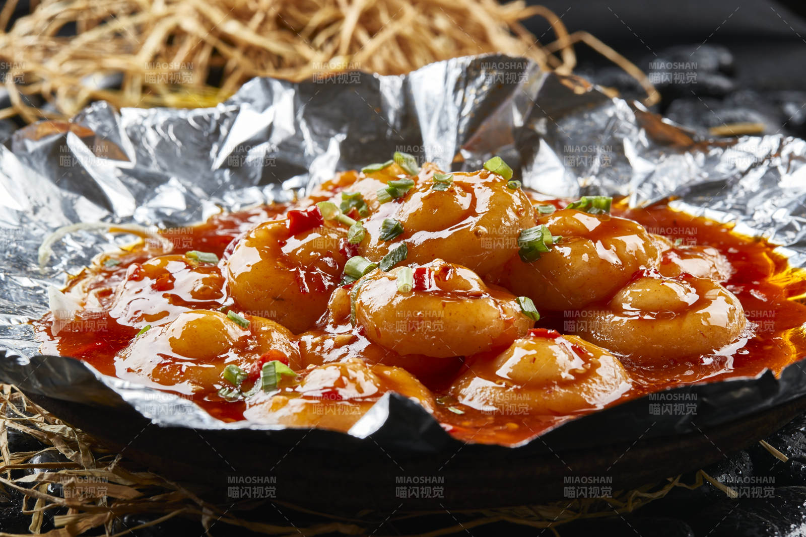 铁板锡纸酱香小土豆洋芋图片