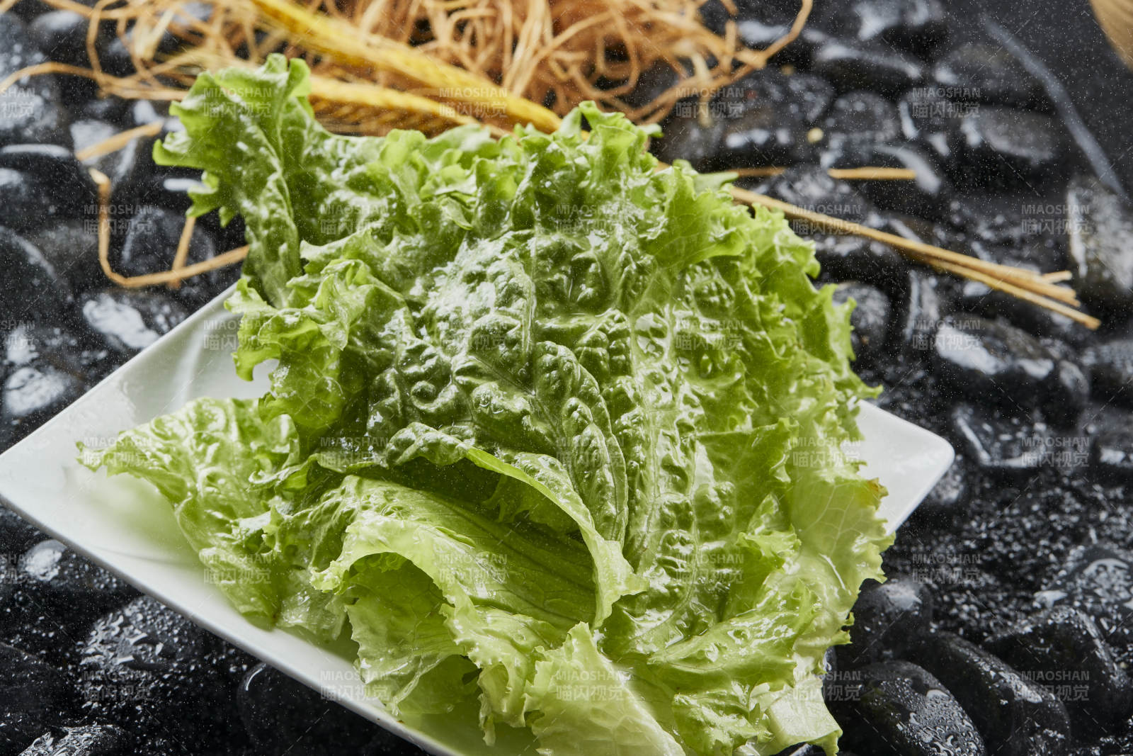 涮烤食材生菜叶图片