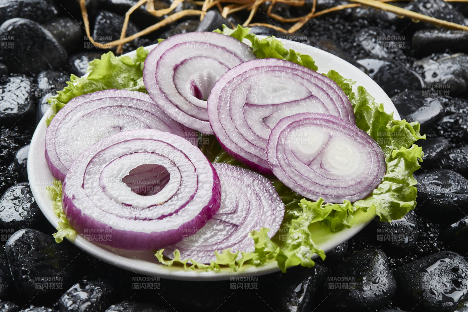 烤肉食材洋葱切片图片