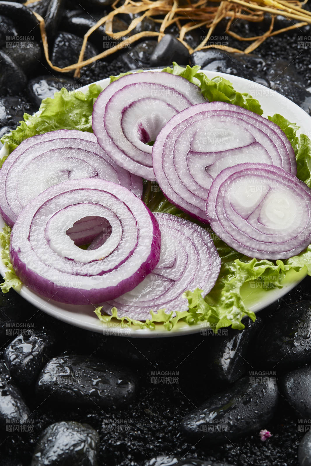 烤肉食材洋葱切片图片