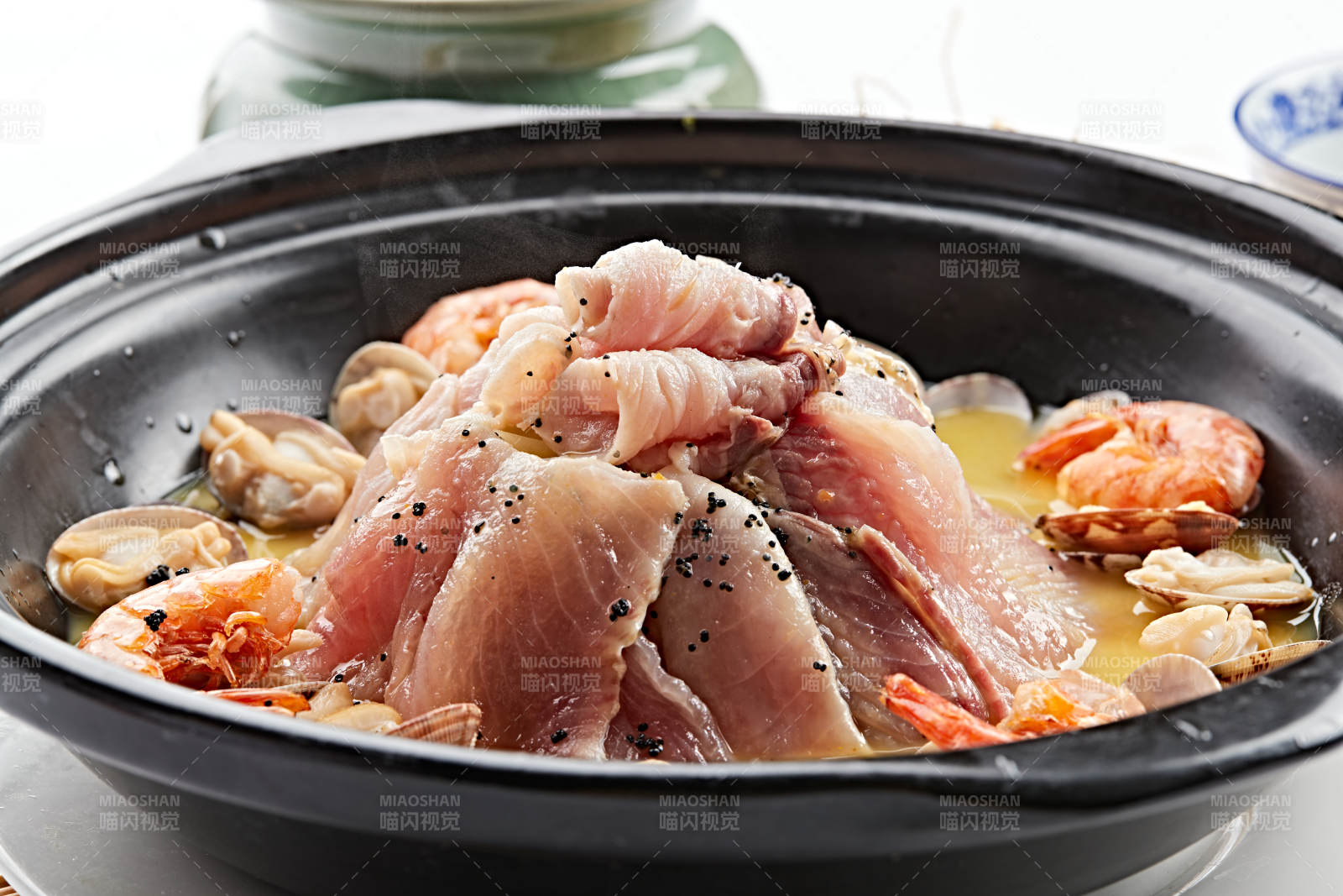 什锦砂锅海鲜汇图片