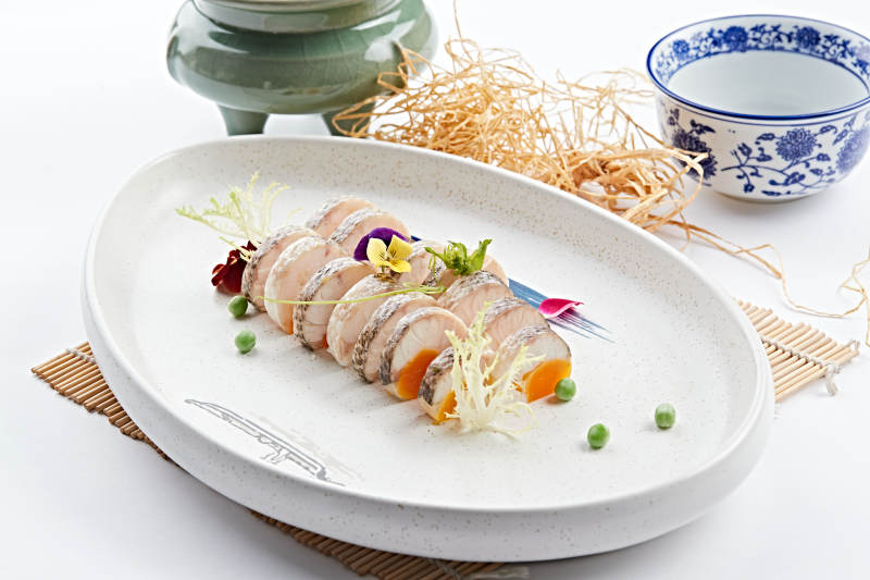 金枪鱼卷切片图片