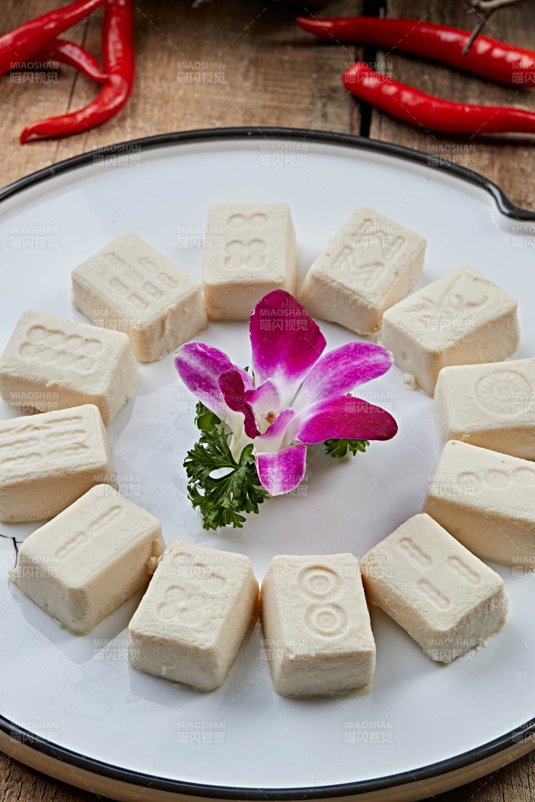 火锅食材麻将样式豆腐干图片