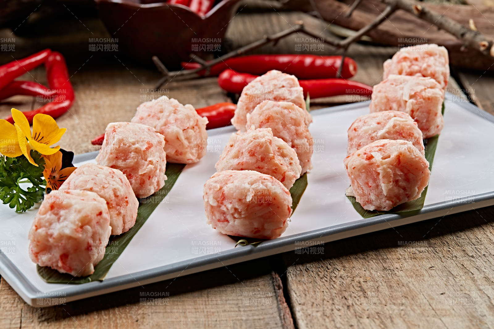 火锅涮品食材龙虾丸图片