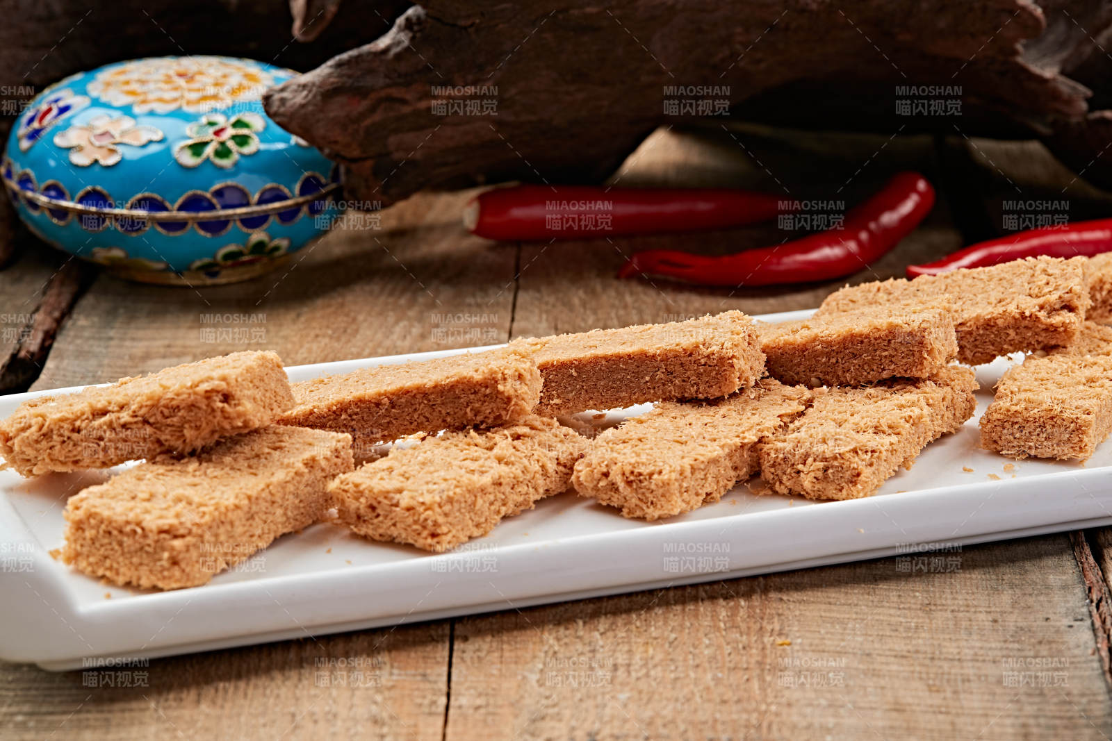 油炸鸡蛋酥图片