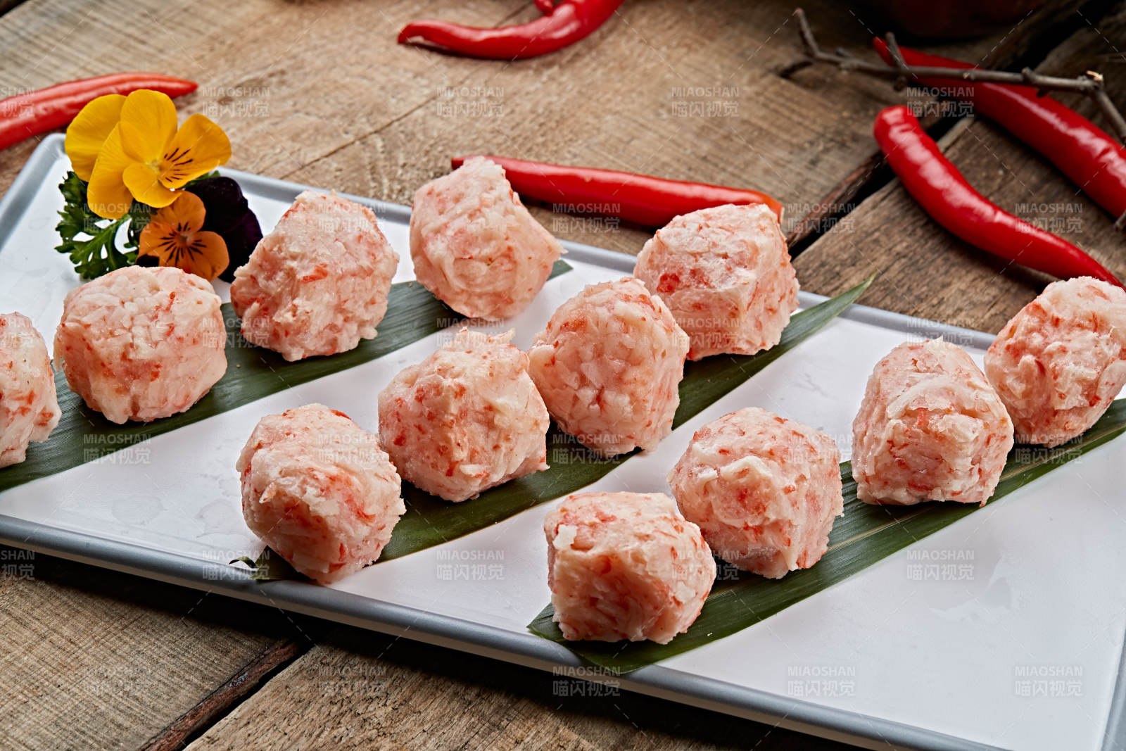 火锅涮品食材龙虾丸图片