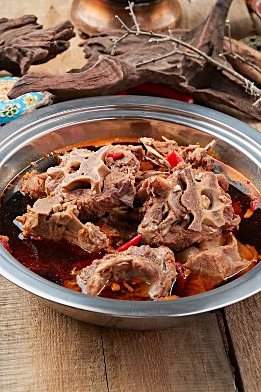 美味香辣锅仔羊蝎子图片