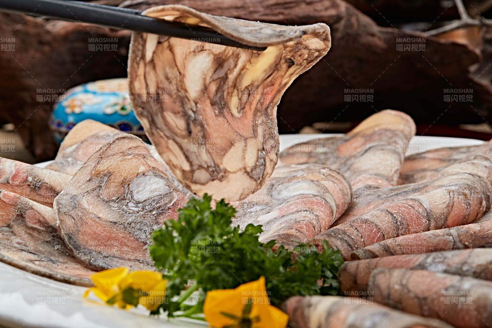 火锅食材乌鸡肉片图片