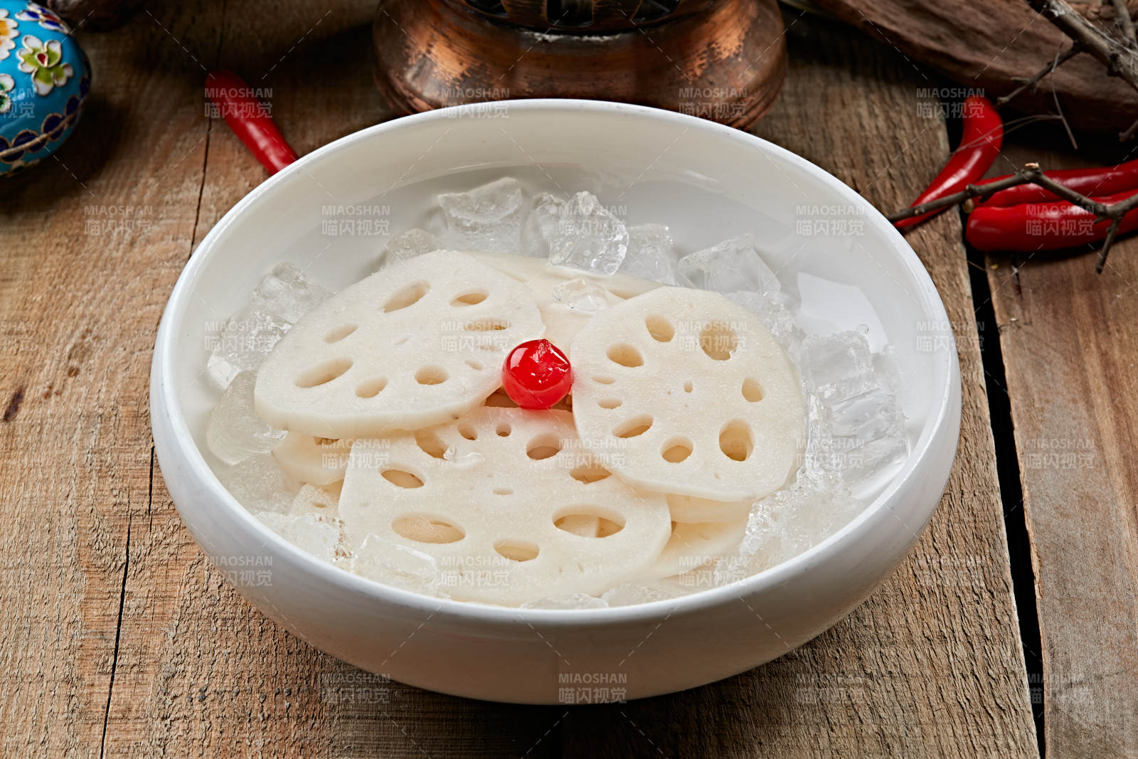 火锅食材冰镇鲜藕片图片