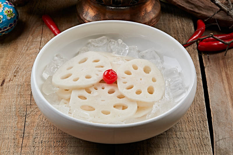 火锅食材冰镇鲜藕片图片