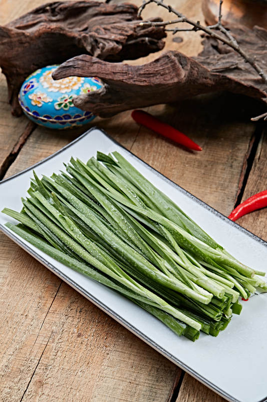 火锅涮肉食材鲜韭菜图片
