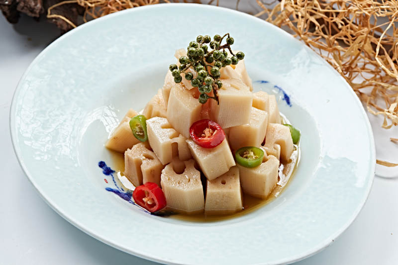 藤椒香辣泡椒藕块图片