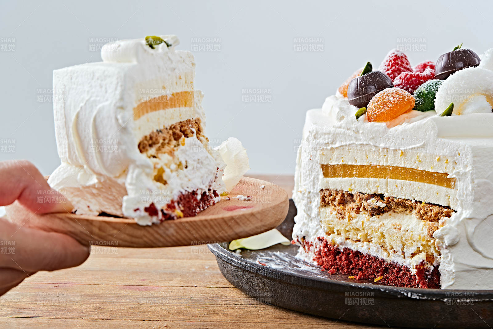 鲜水果奶油多层夹心蛋糕图片