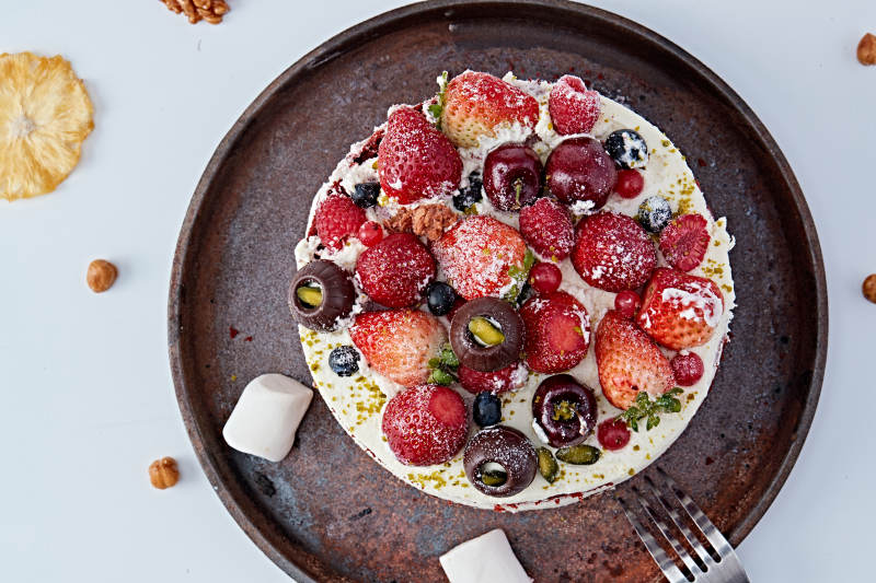 奶油抹茶鲜水果蔓越莓馅料多层蛋糕图片