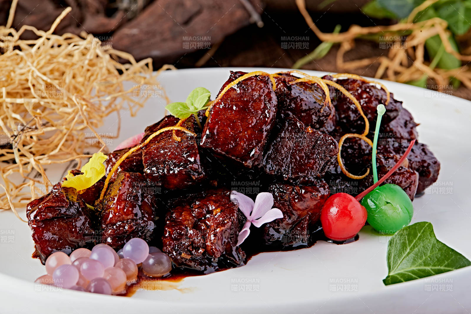 酱焗猪梅肉图片