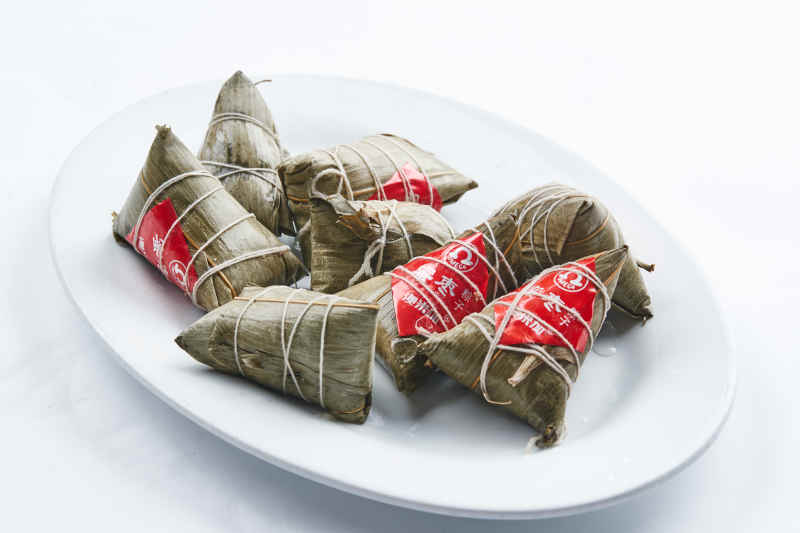 端午节的粽子和原材料图片