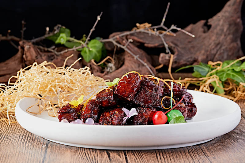 酱焗猪梅肉图片