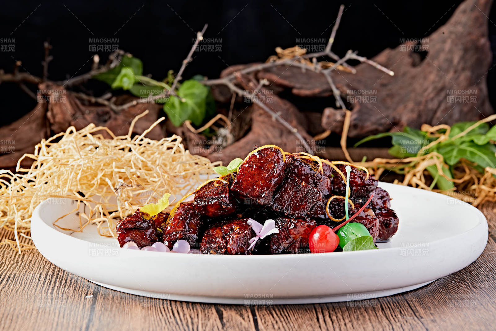 酱焗猪梅肉图片