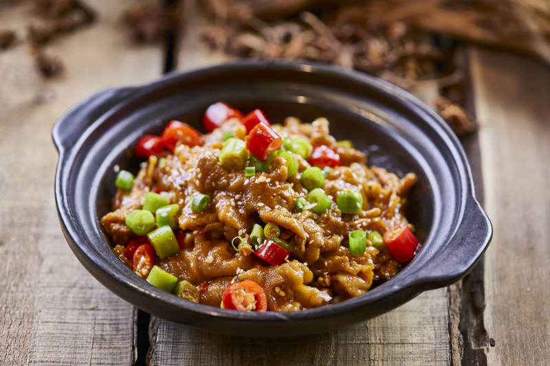 砂锅湘味抓钱爪砂锅鸡爪图片