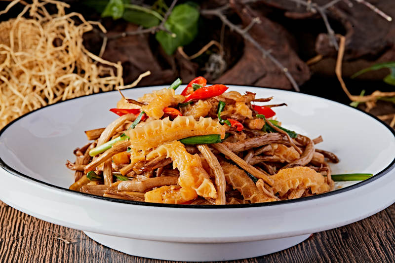 茶树菇辣炒金钱肚图片
