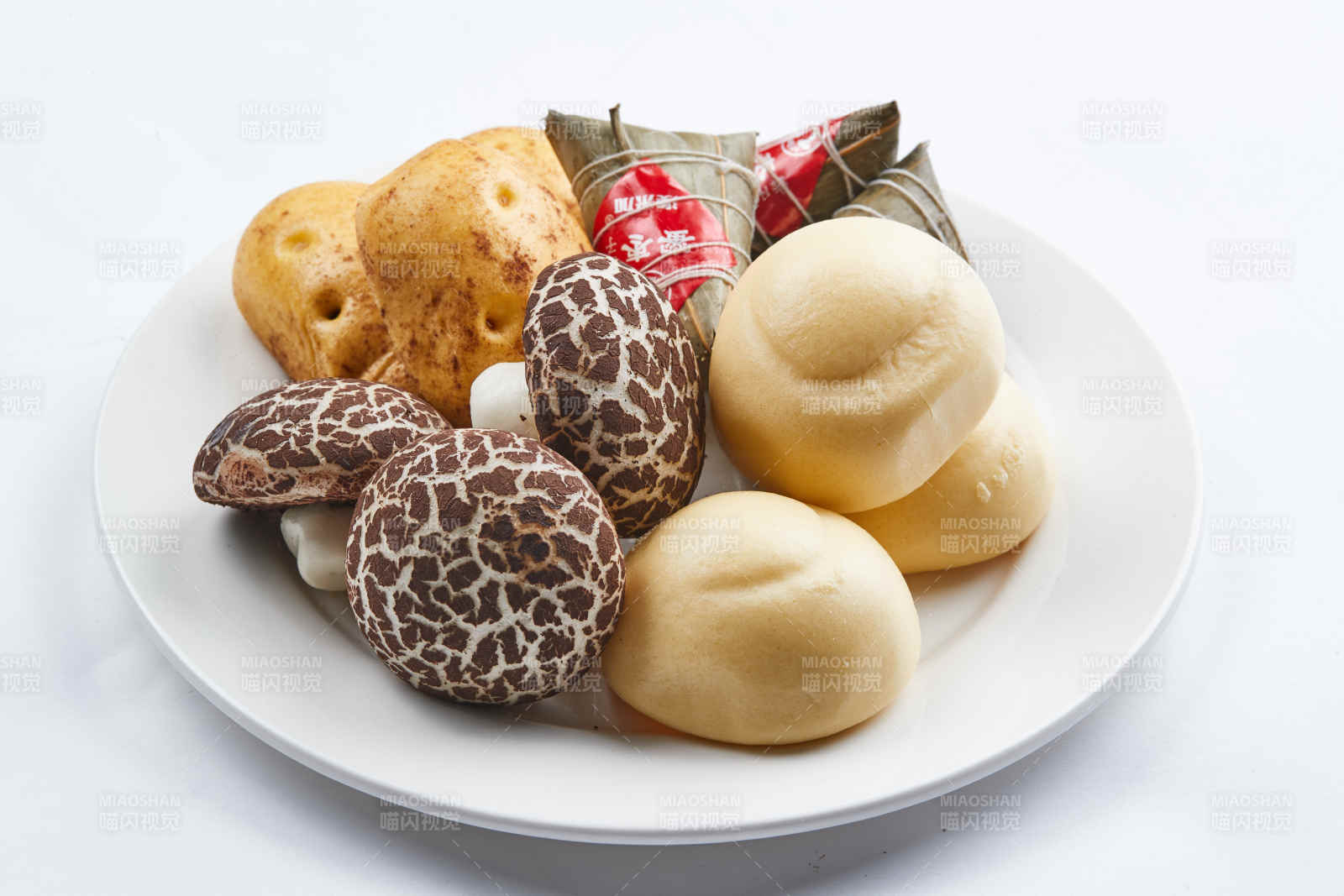 杂粮主食拼盘图片