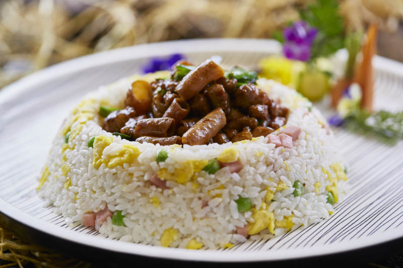 韭菜炒海肠盖扬州炒饭图片