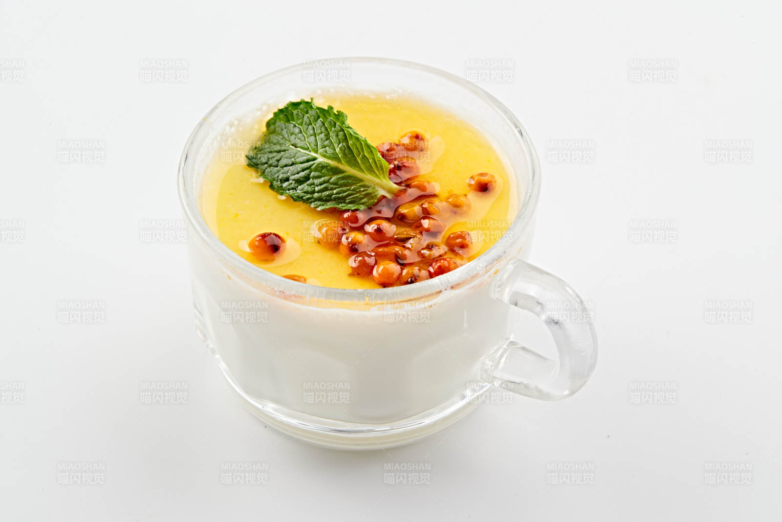 自制美味草原风味的多口味纯醸老酸奶图片