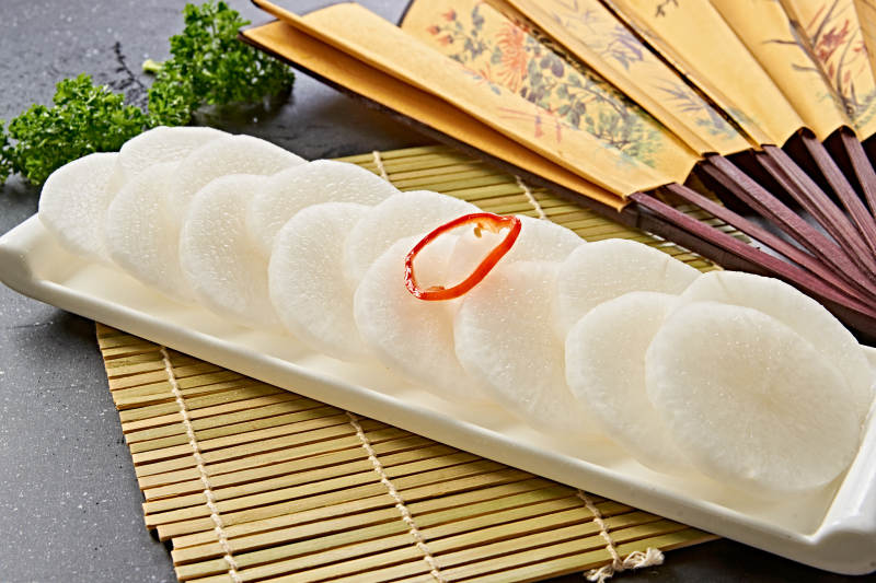 火锅食材白萝卜切片图片