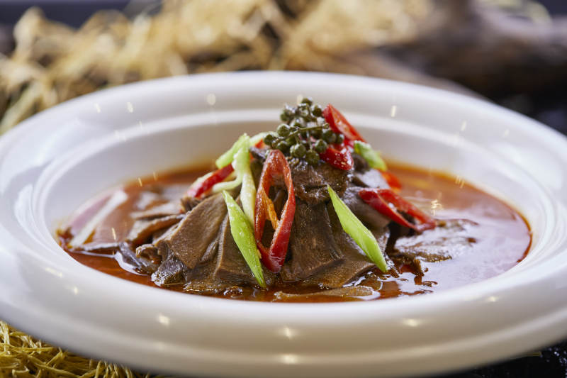 水煮藤椒牛口条牛舌图片