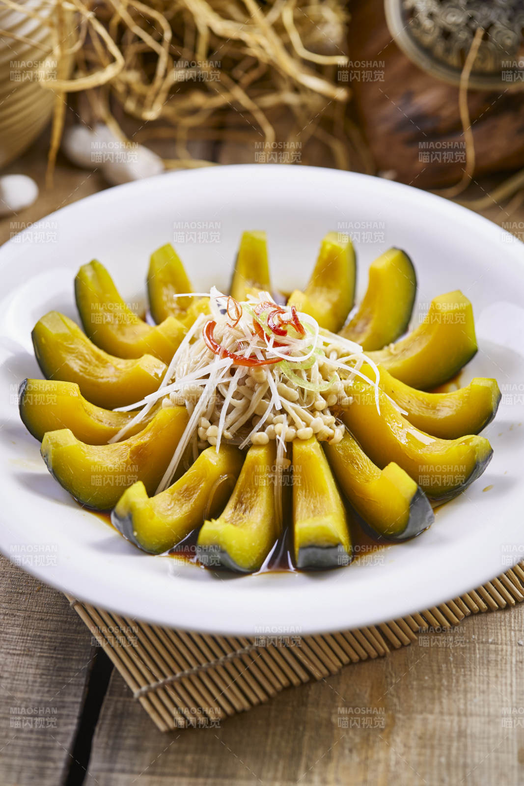 清蒸金针菇云南小南瓜图片