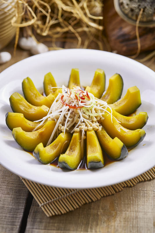 清蒸金针菇云南小南瓜图片