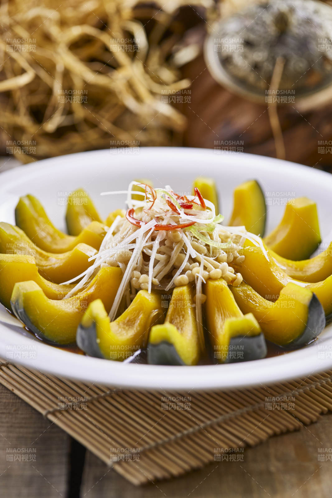 清蒸金针菇云南小南瓜图片