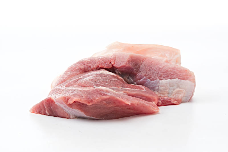 检疫合格的屠宰生鲜猪肉图片