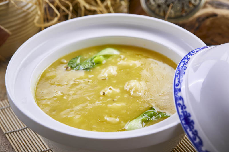 浓汤烩虾仁图片