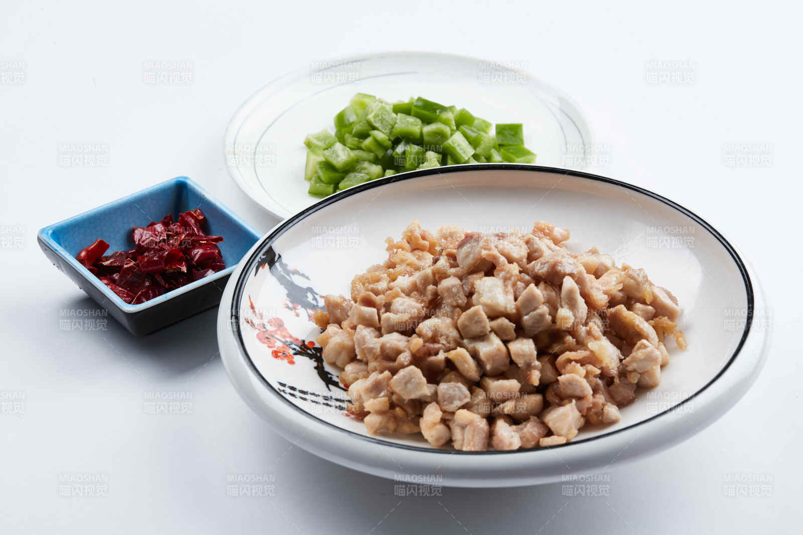 半成品菜辣子肉丁配料图片