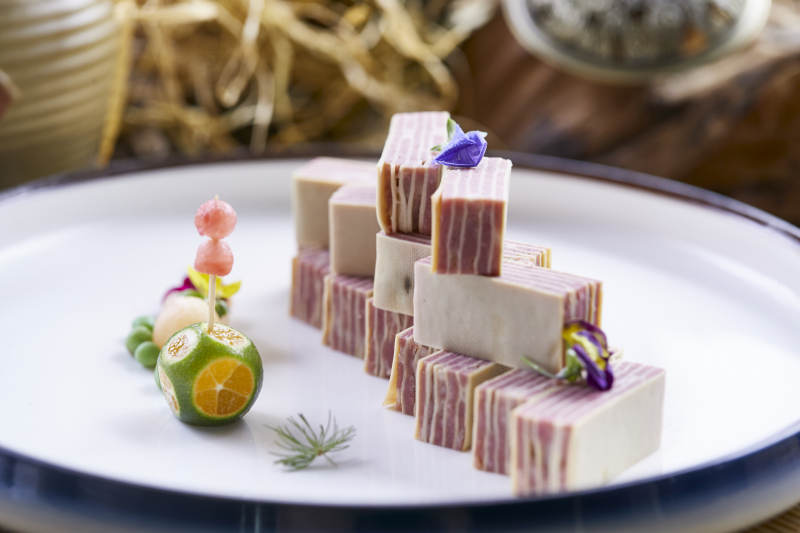 千层豆皮午餐肉图片