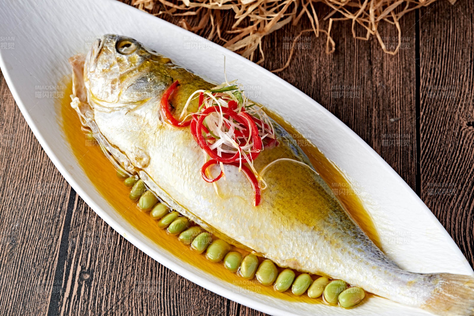 香蒸浓汤大黄鱼图片